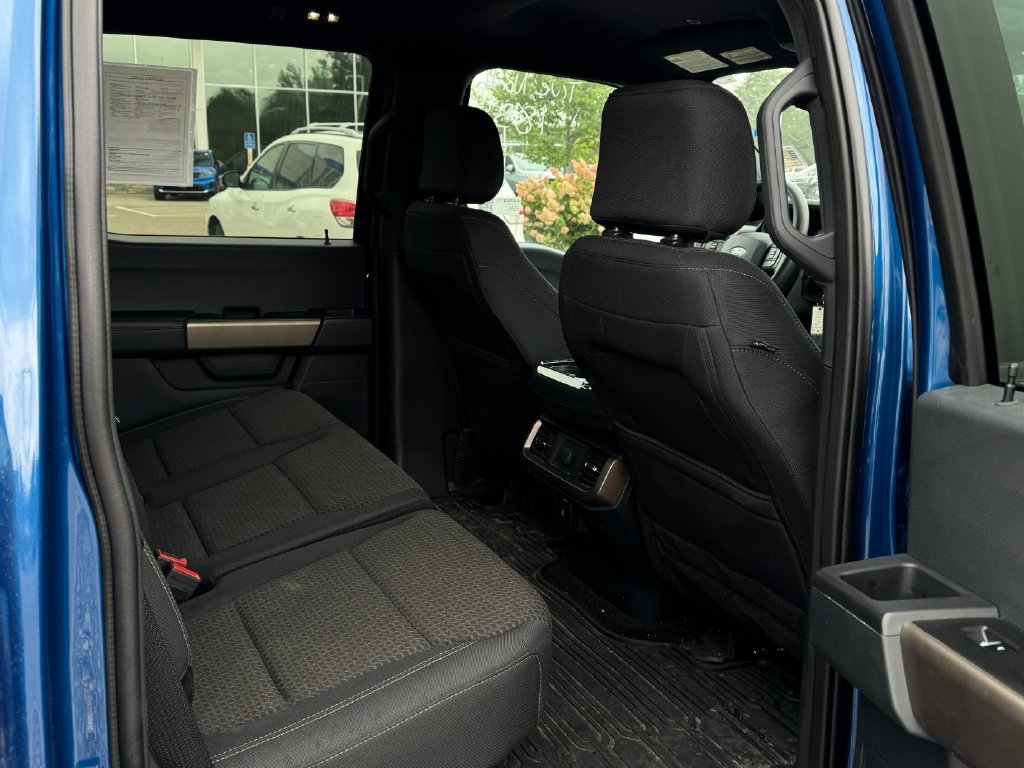 Used 2024 Atlas Blue Metallic Ford STX image 24