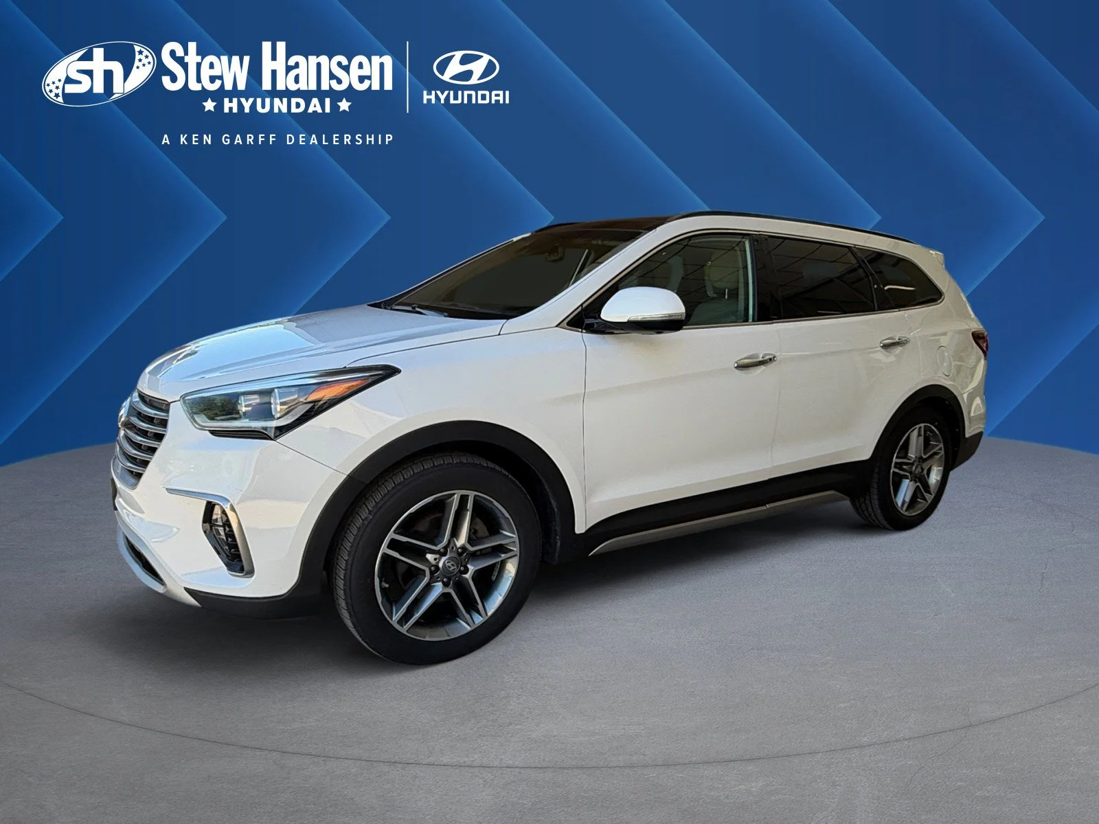2019 Hyundai Santa Fe Limited Ultimate XL FWD's photo