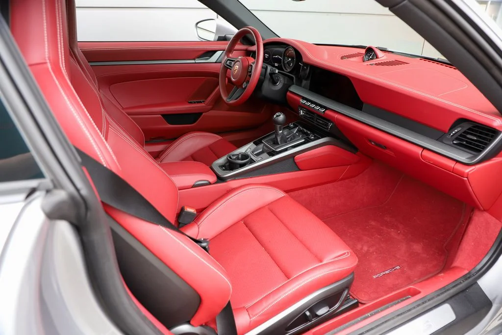 Used 2024 GT Silver Metallic Porsche Carrera S image 26