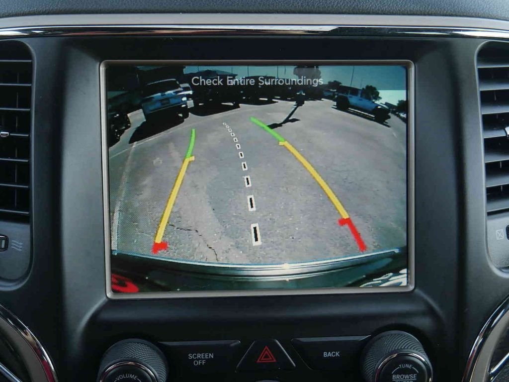 Used 2015 Black Jeep Overland image 33