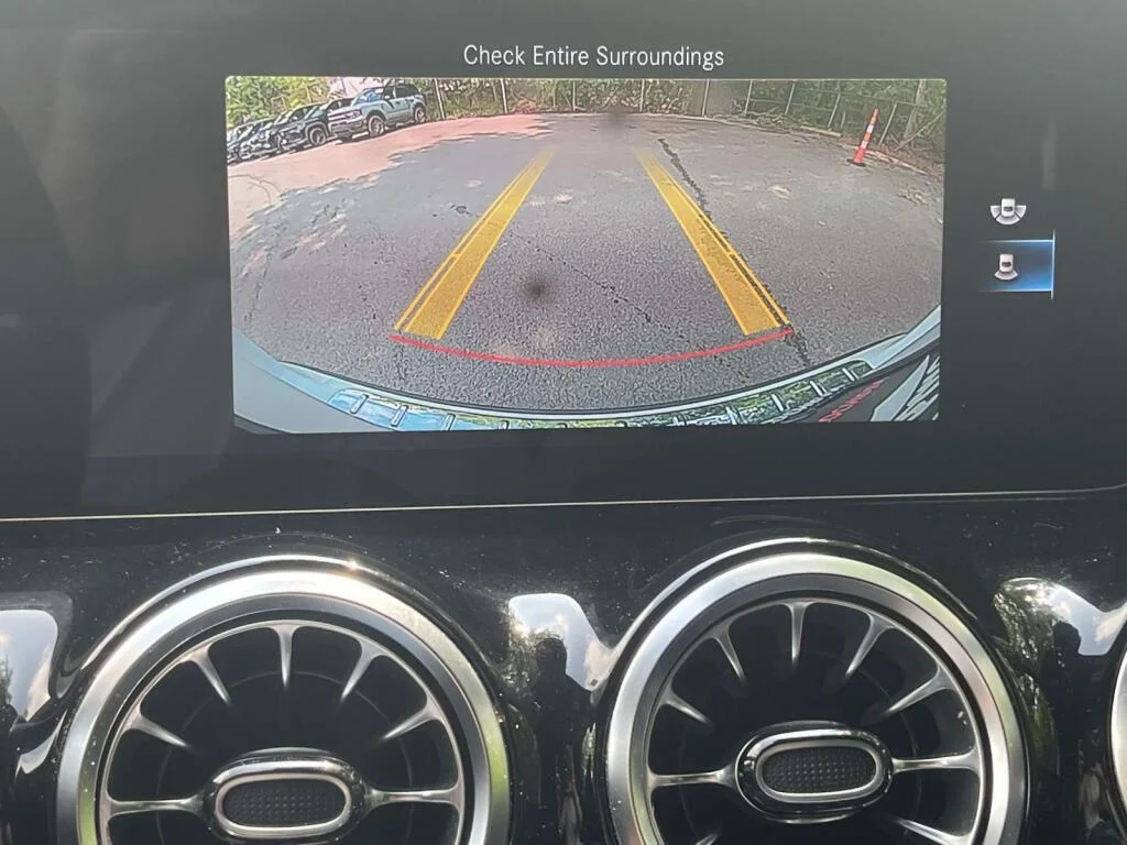 Certified Used 2023 Polar White Mercedes-Benz GLA 250 image 28