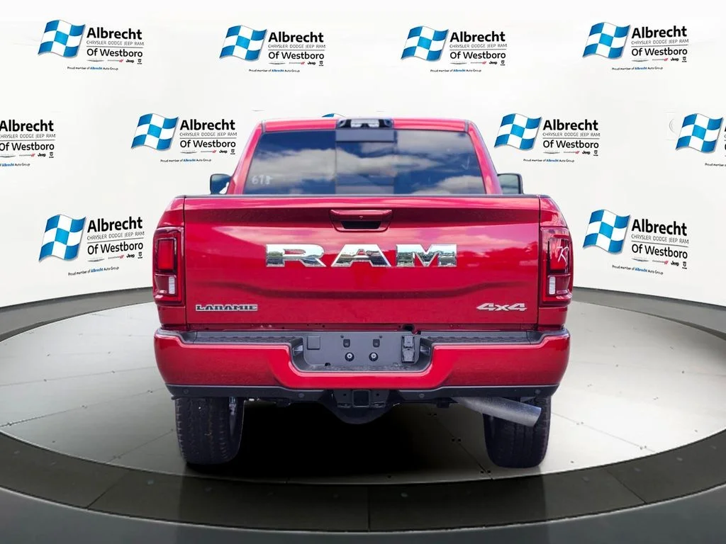 New 2026 Molten Red Pearl-Coat Exterior Paint RAM Laramie image 4