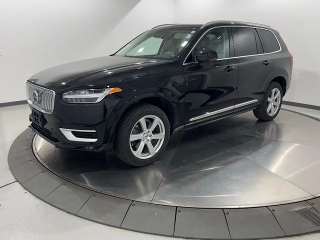 2024 Volvo XC90 B5 Core