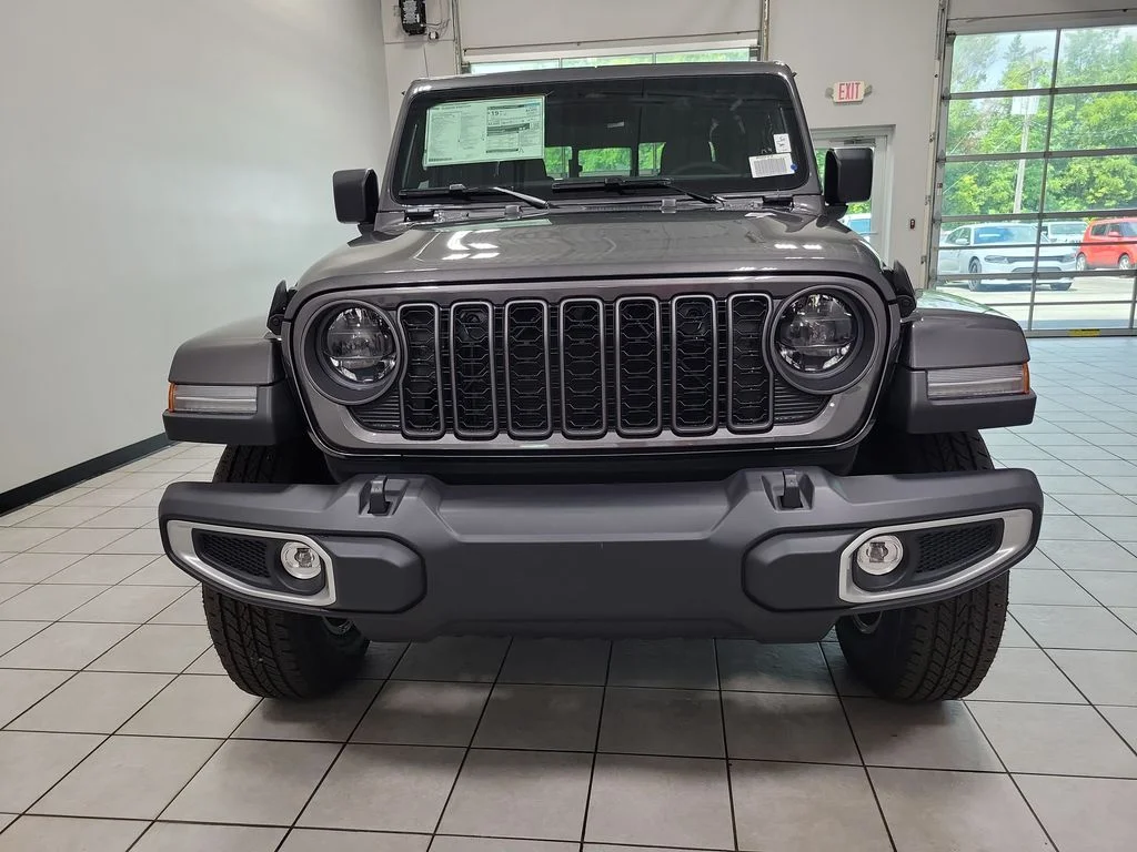 New 2026 Granite Crystal Metallic Clear-Coat Exterior Paint Jeep Sport S image 2
