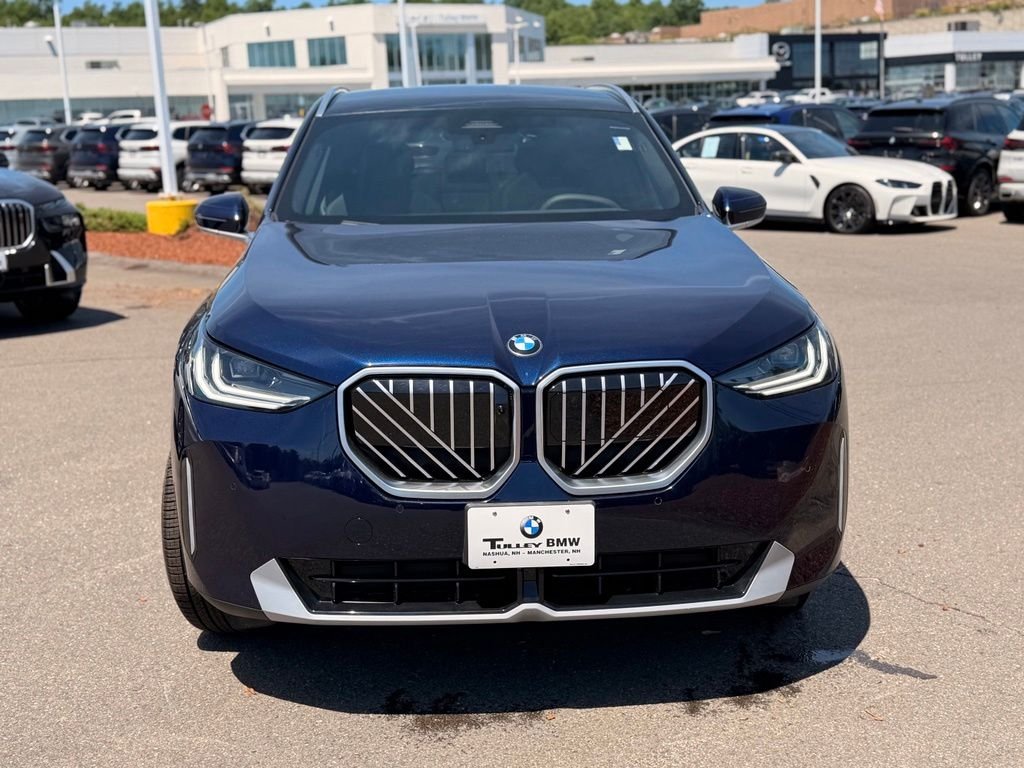 New 2026 Tanzanite Blue II Metallic BMW 30 xDrive image 2