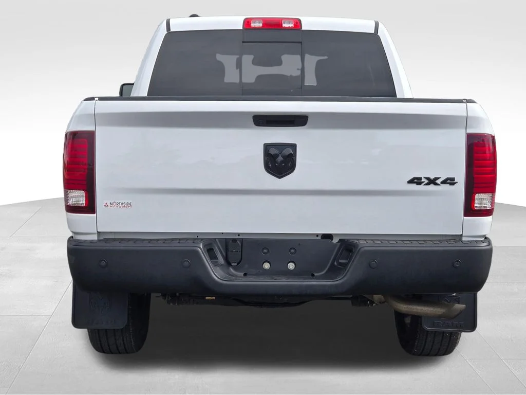 Used 2019 White Ram Warlock image 4