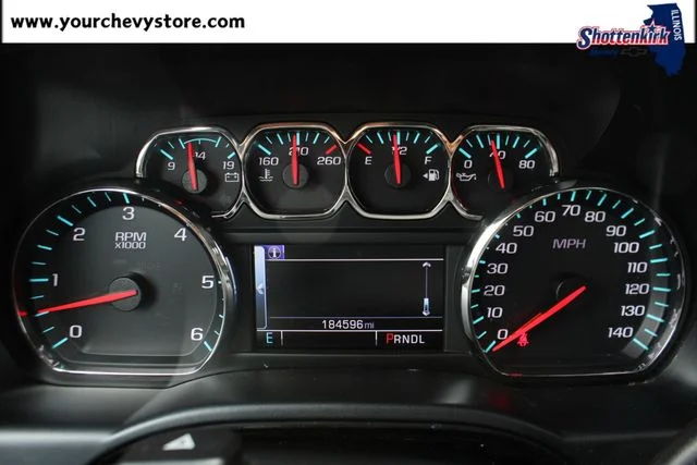 Used 2018 Gray Chevrolet LT image 27