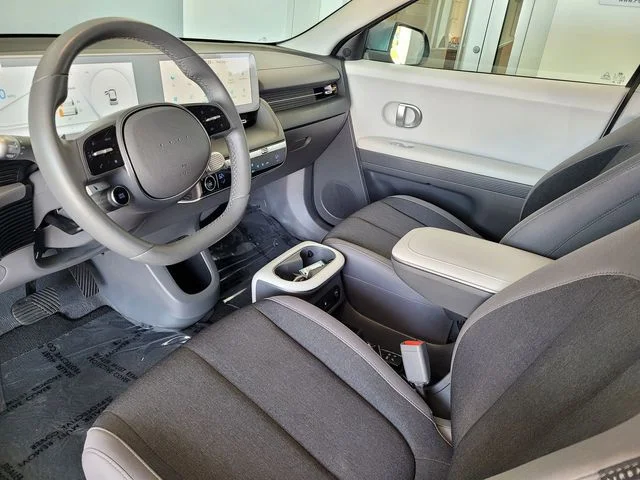 Used 2024 Blue Hyundai SEL image 10