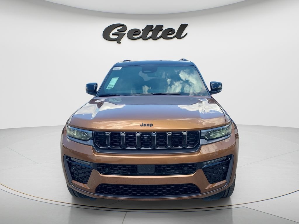 New 2026 Copper Shino Metallic Clear-Coat Exterior Paint Jeep Limited Reserve image 2