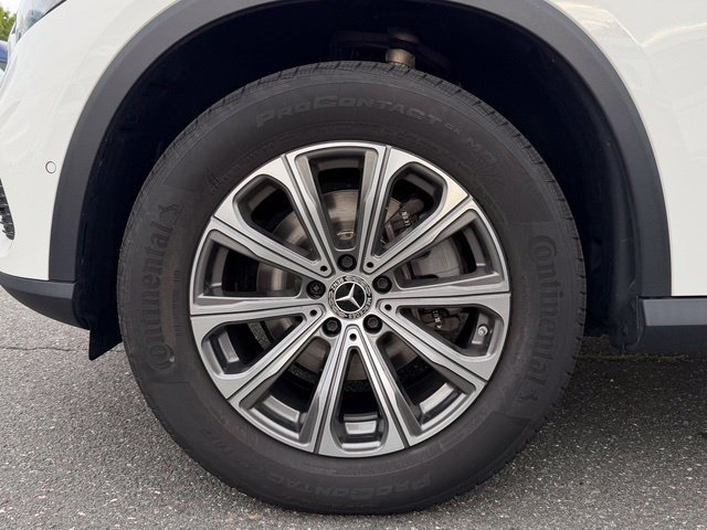 Used 2023  Mercedes-Benz GLC 300 image 11