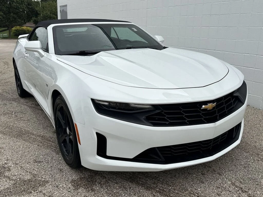 Certified Used 2020 White Chevrolet 1LT image 14