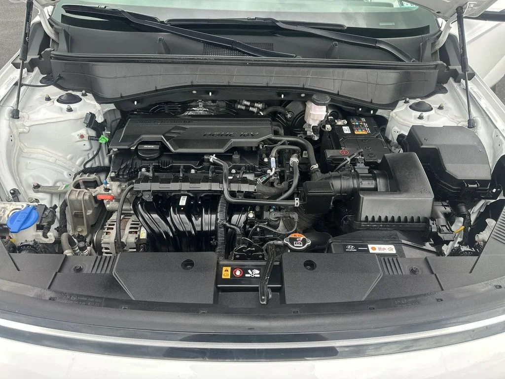 Certified Used 2024 White Hyundai SEL image 32