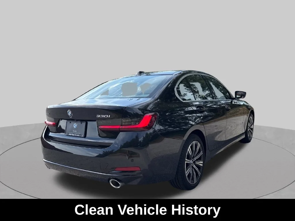2025 BMW 3 Series 330i - Photo 6