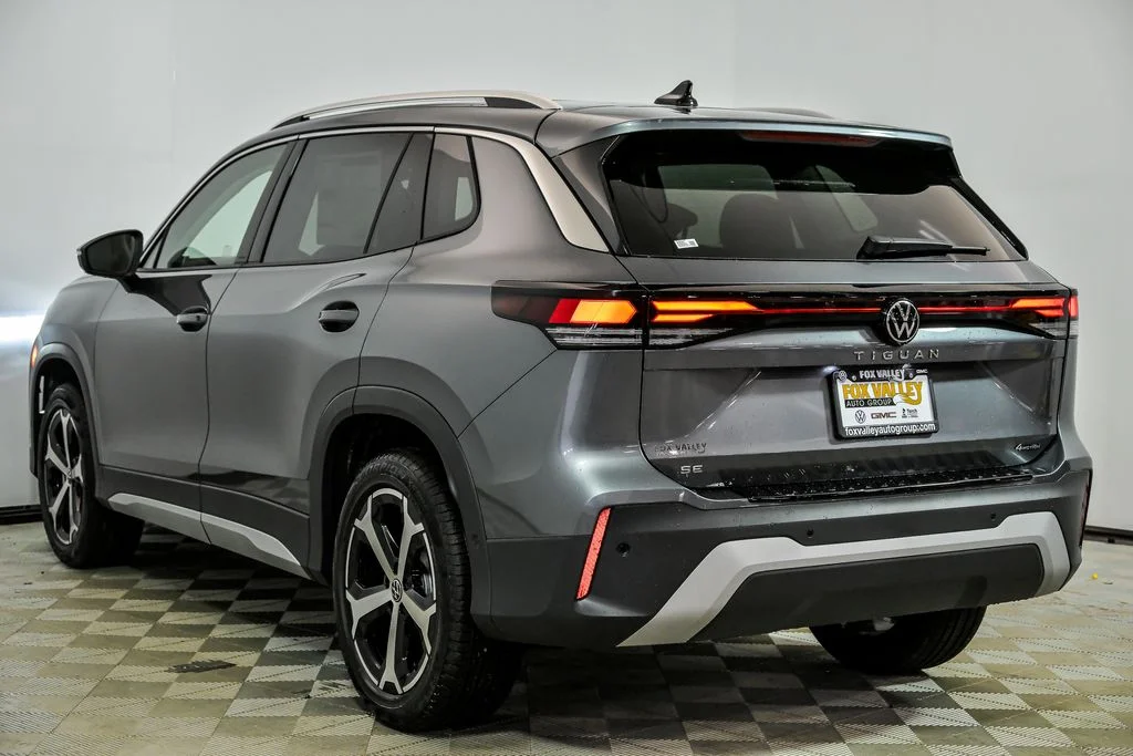 New 2026 Gray Volkswagen 2.0T SE image 4