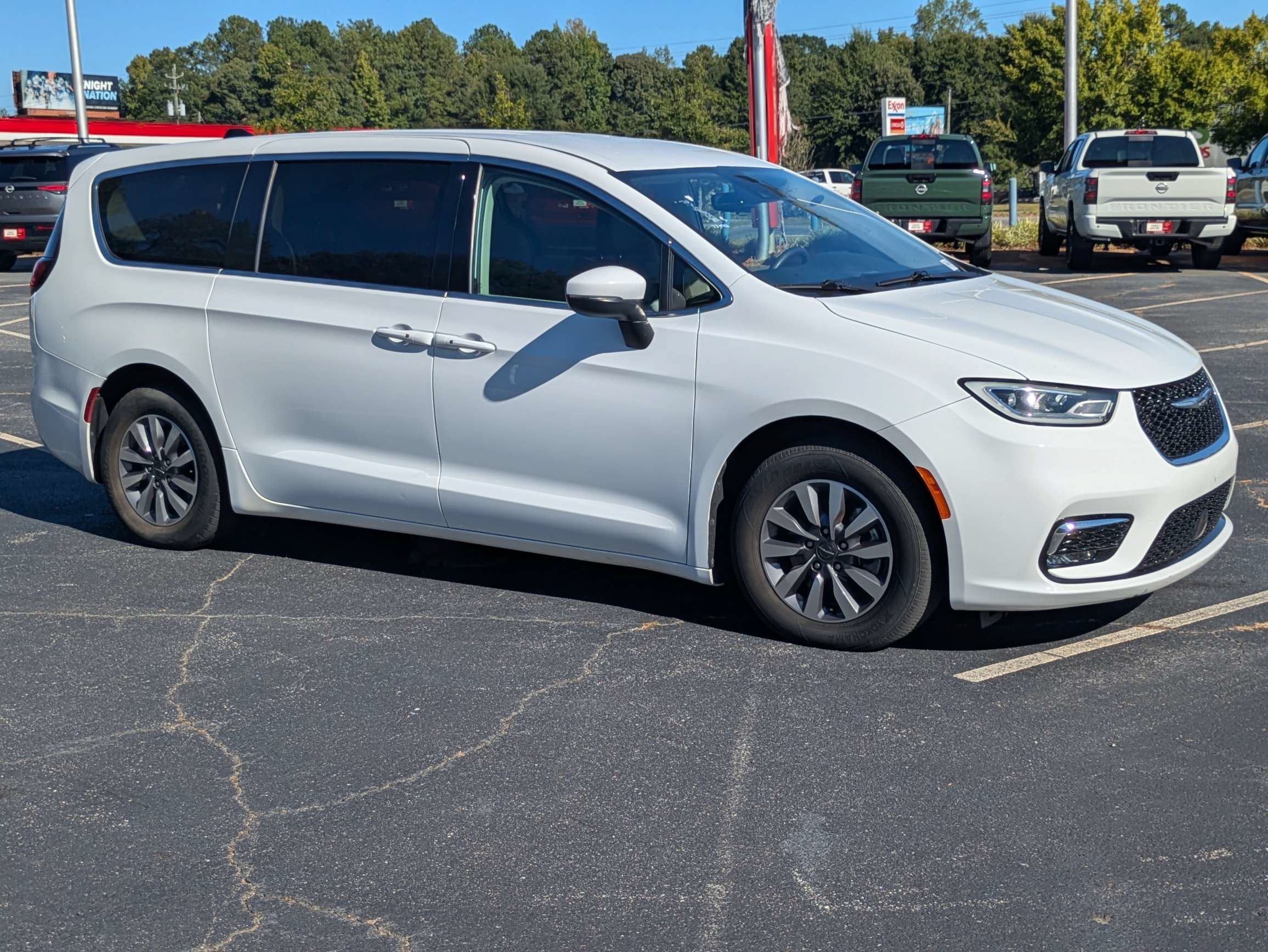2023 Chrysler Pacifica Hybrid Touring L