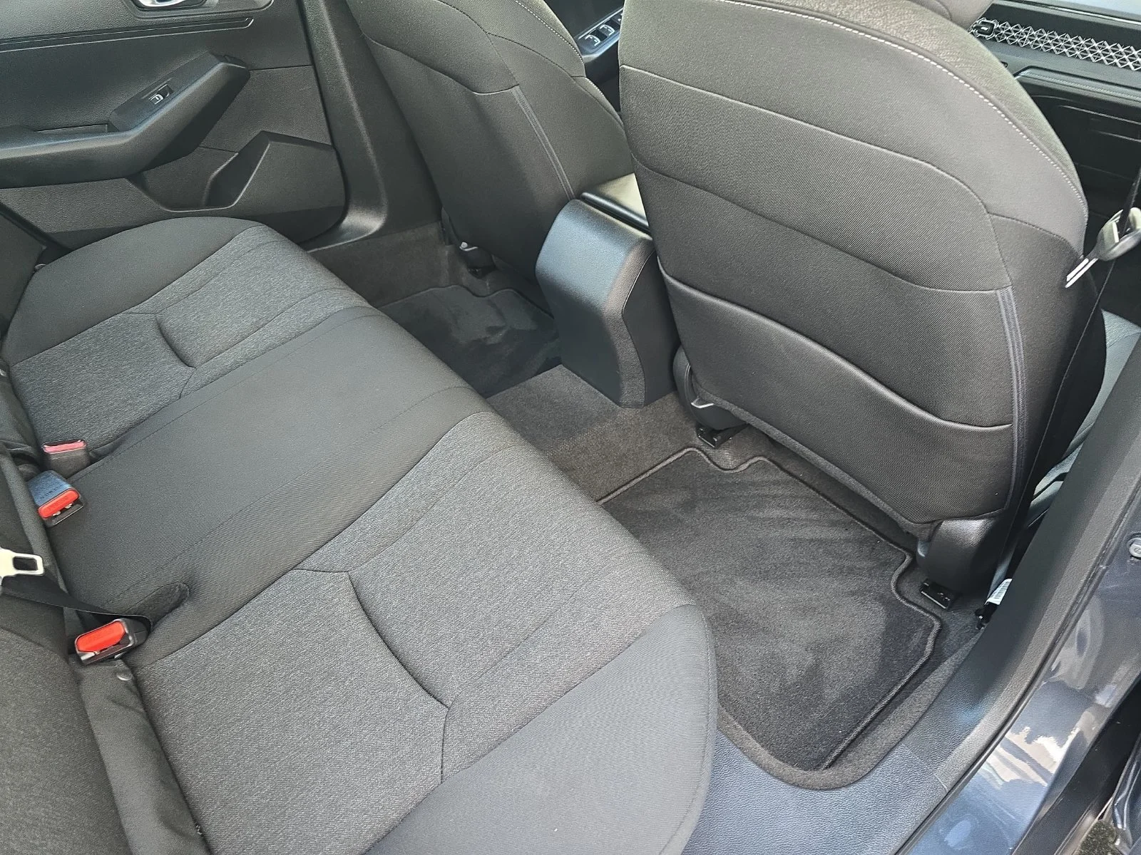 2024 Honda Accord LX - Photo 11