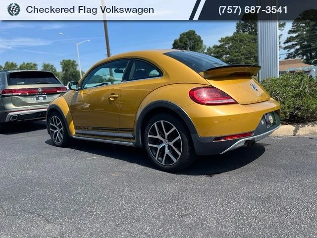 Used 2017 Sandstorm Yellow Metallic/Black Roof Volkswagen 1.8T Dune image 6