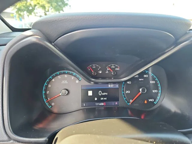 Used 2019 Black Chevrolet Z71 image 13