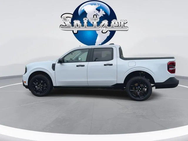 New 2026 Space White Metallic Ford XLT image 7