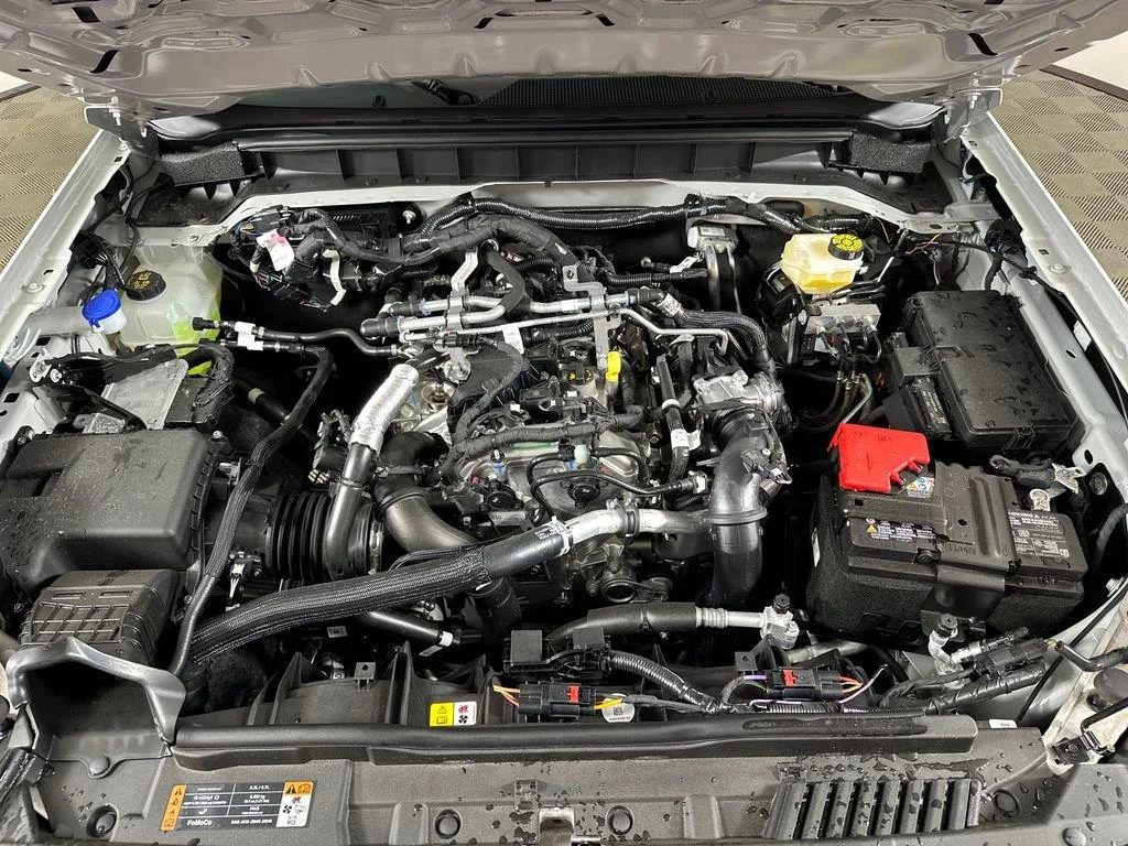 2026 Ford Bronco 2-Door Base - Photo 3
