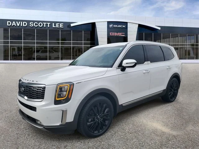 Used 2021 White Kia SX image 2