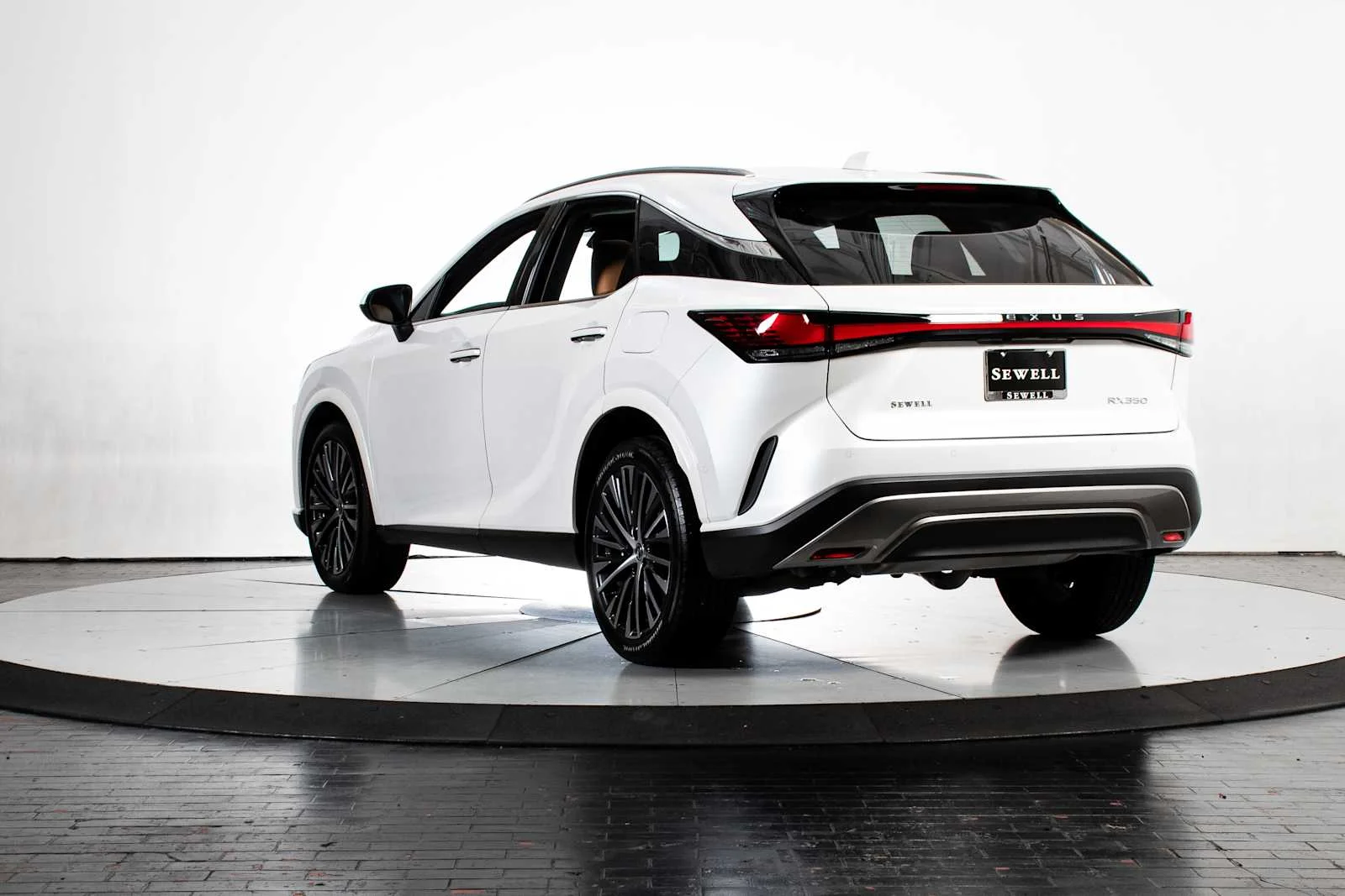 Certified Used 2025 EMINENT WHITE PEARL Lexus Premium Plus image 4