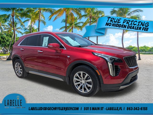 2022 Cadillac XT4 FWD Premium Luxury