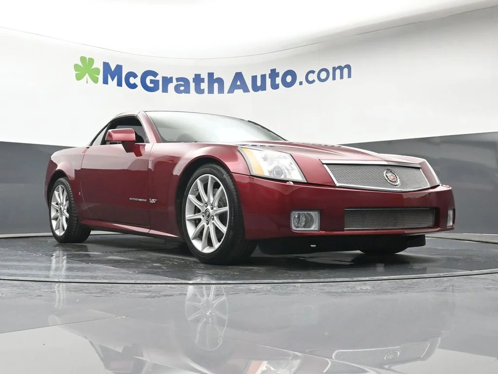 Used 2007 Red Cadillac Base image 24