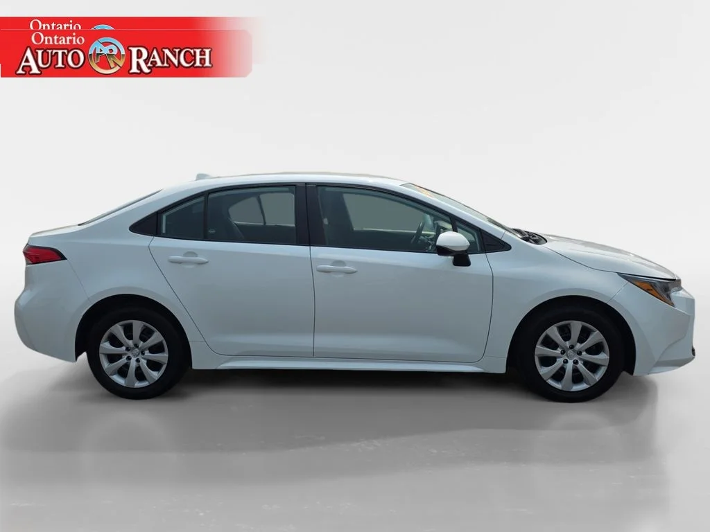 Used 2024 Ice Cap Toyota LE image 6