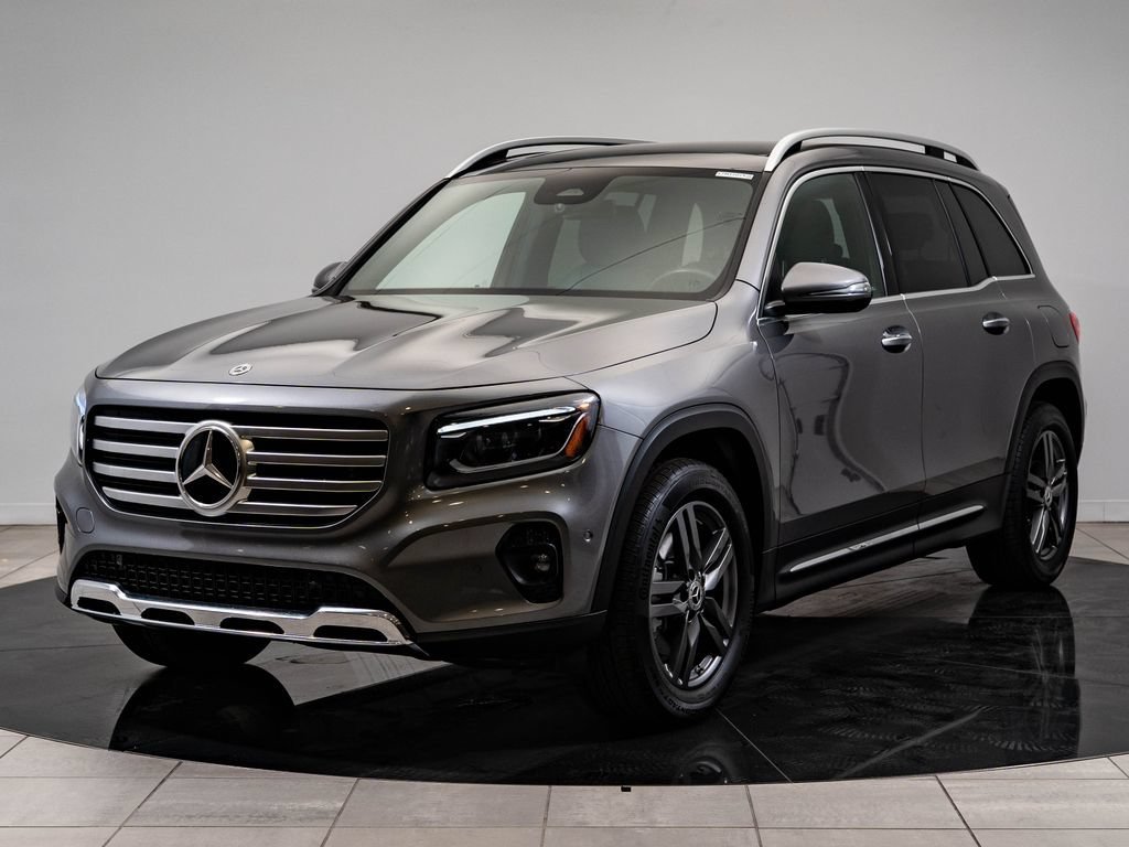 Used 2026 Mountain Grey Metallic Mercedes-Benz GLB 250 image 1