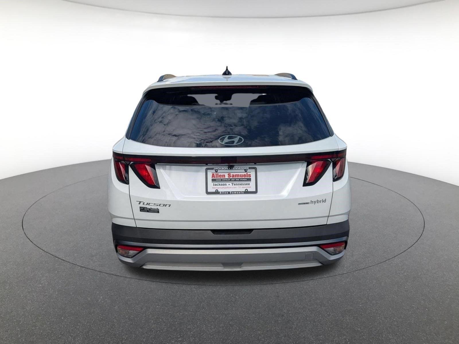 New 2026 Creamy White Pearl Hyundai SEL image 5