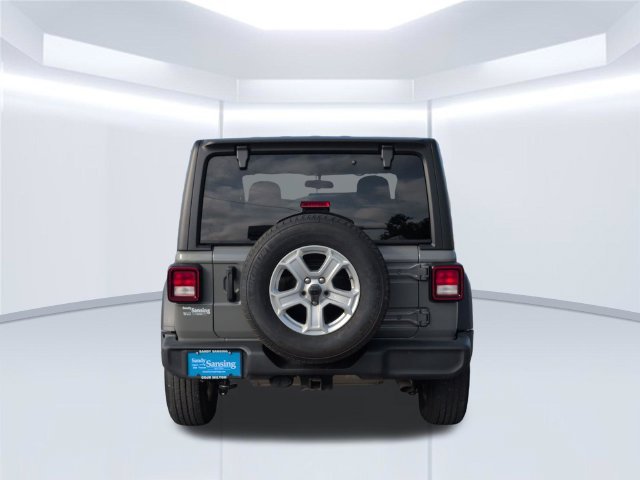 Certified Used 2022 Gray Jeep Sport S image 4