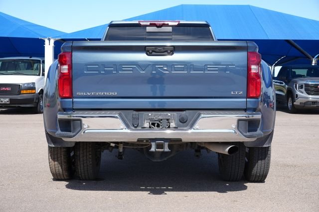 Used 2025 Blue Chevrolet LTZ image 4