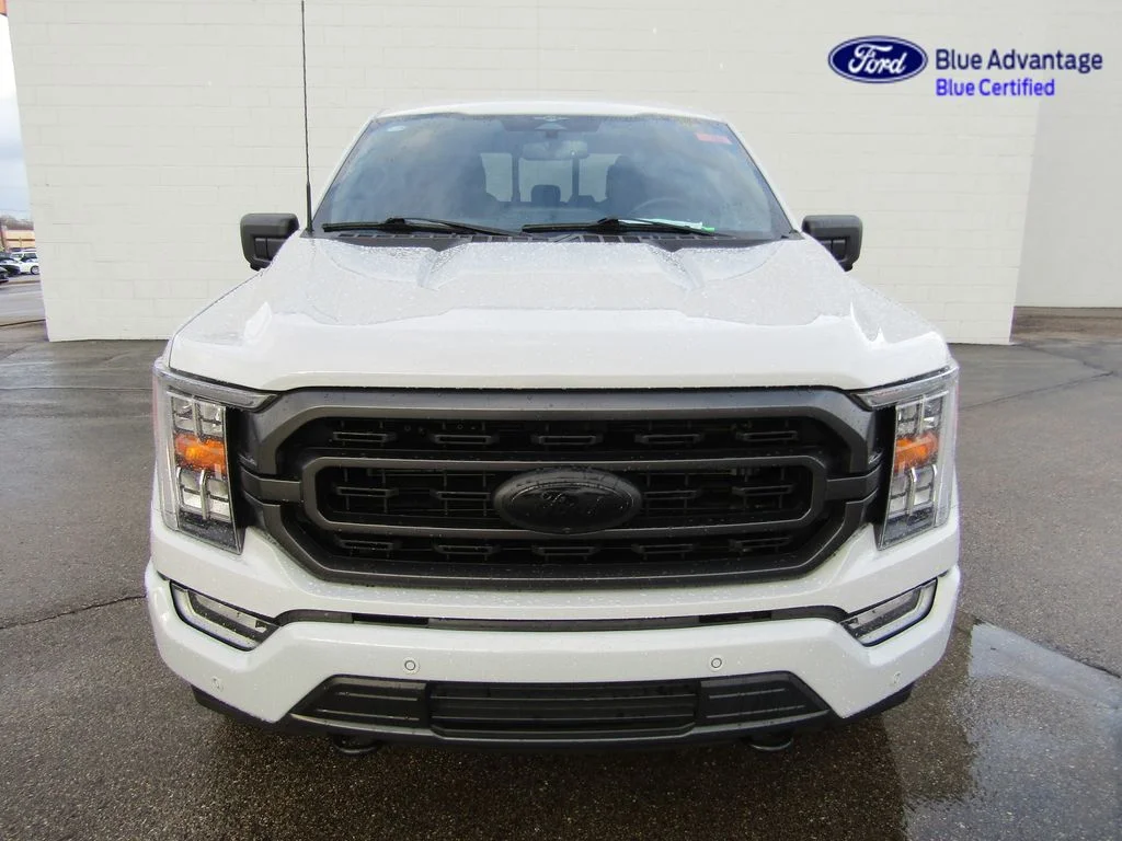 Certified Used 2023 Avalanche Ford XLT image 5