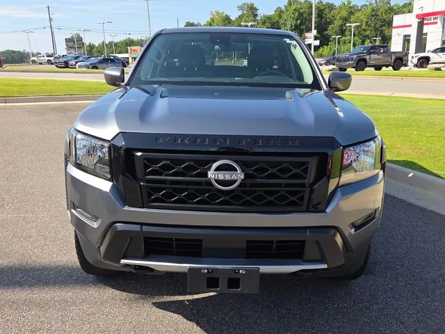 Used 2024 Gray Nissan SV image 2