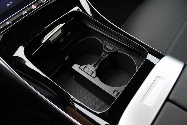 New 2025 Selenite Grey Metallic Mercedes-Benz C 300 image 25