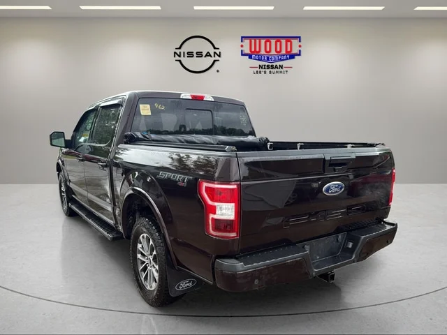 Used 2019 Magma Red Metallic Ford XLT image 4