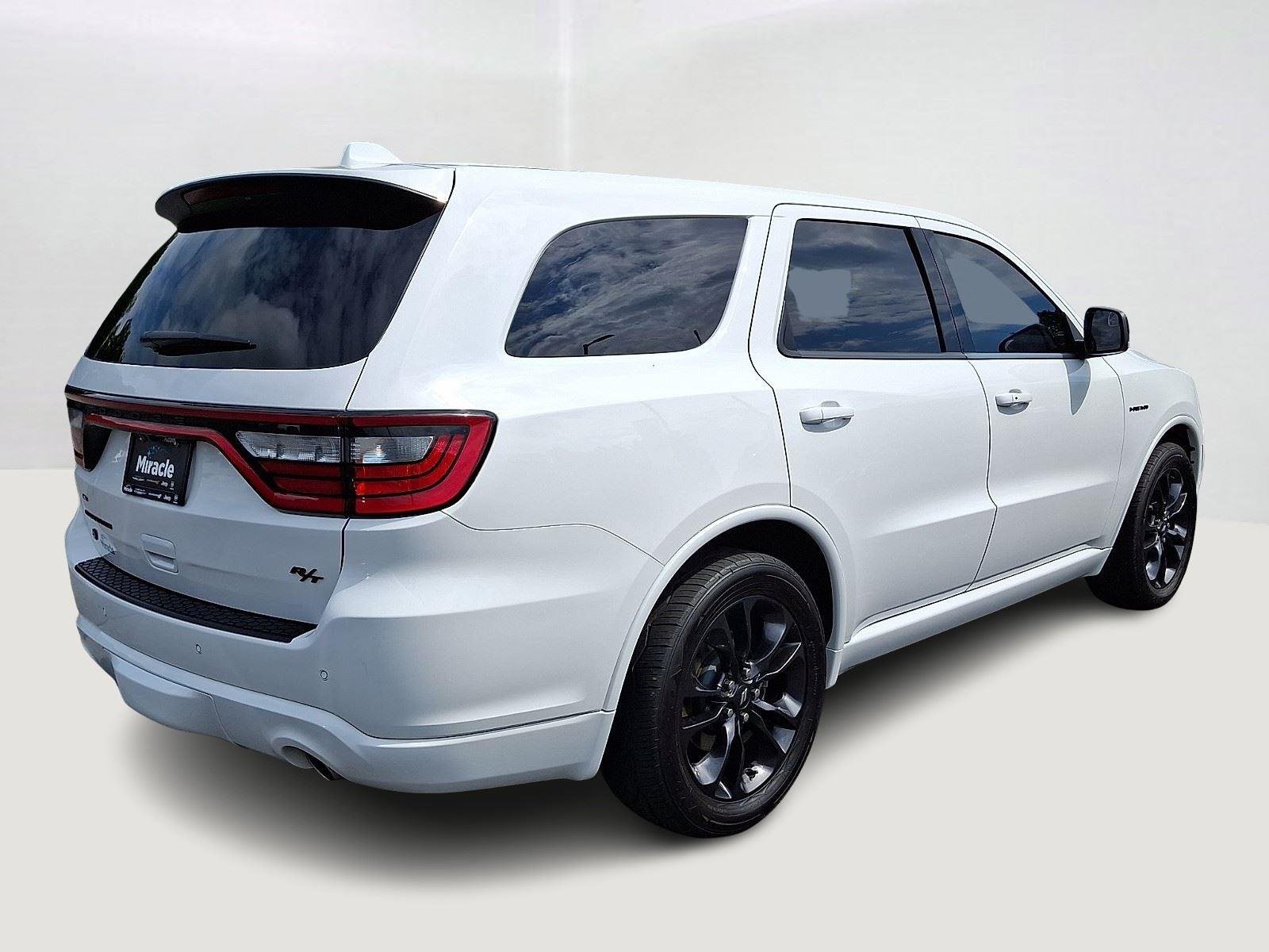 Used 2021 White Knuckle Clearcoat Dodge R/T image 7