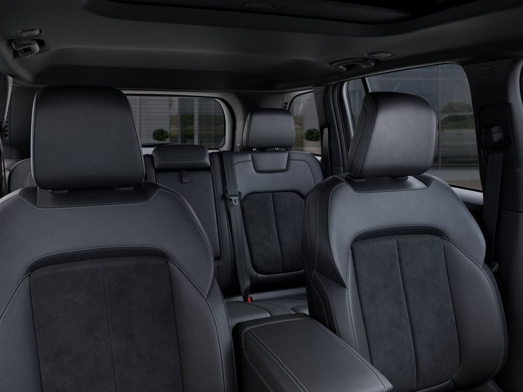 New 2026 Diamond Black Crystal Pearl-Coat Exterior Paint Jeep Altitude image 26