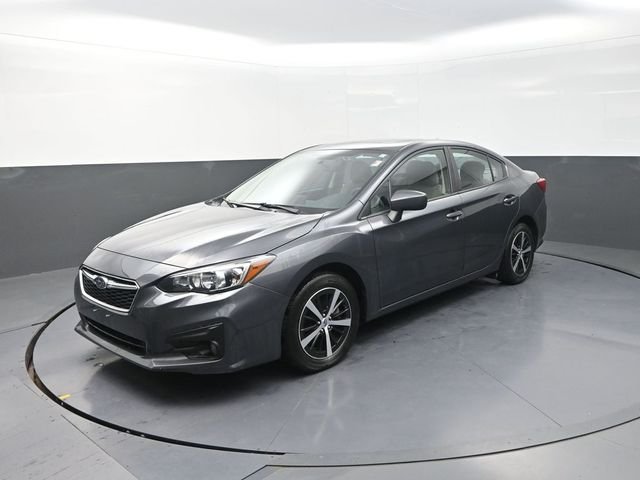 Used 2019 Gray Subaru 2.0i Premium image 3