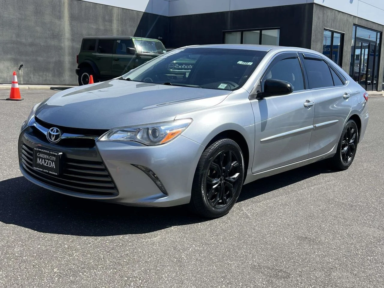 Used 2017 Celestial Silver Metallic Toyota LE image 3