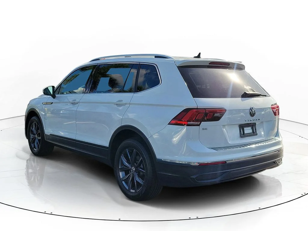 Used 2023 White Volkswagen 2.0T SE image 3