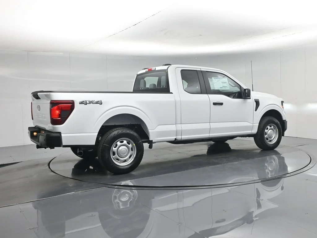 New 2026 White Ford XL image 23
