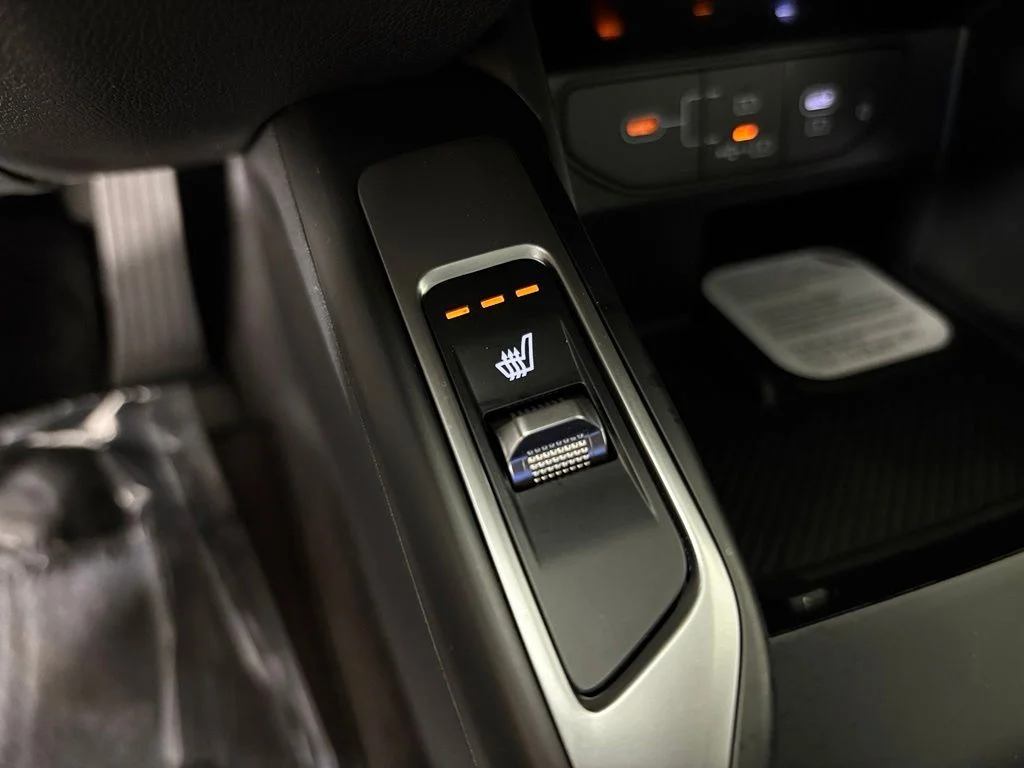New 2026 Glacial White Pearl Kia S image 31