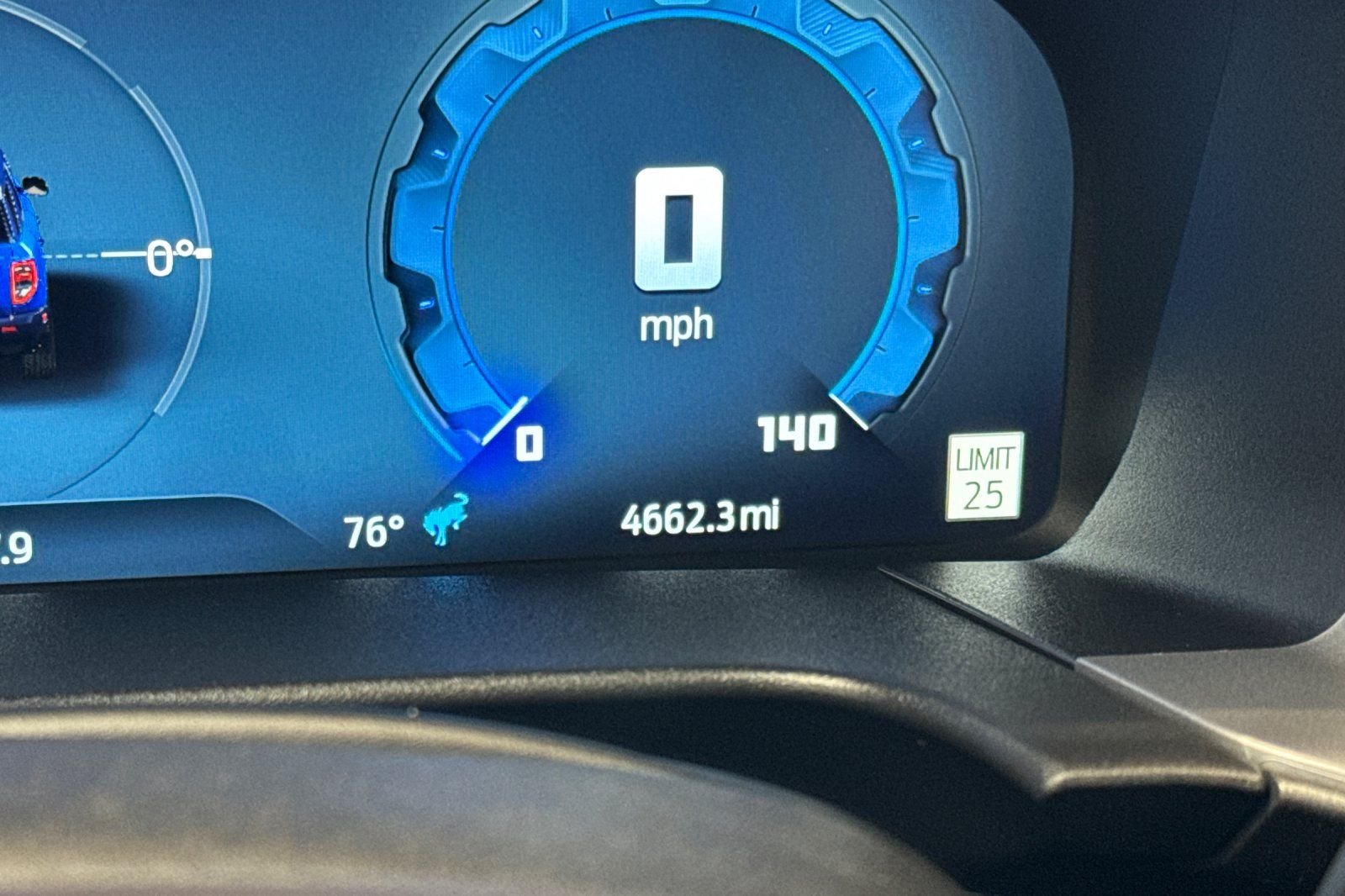 Used 2025 White Ford Badlands image 3