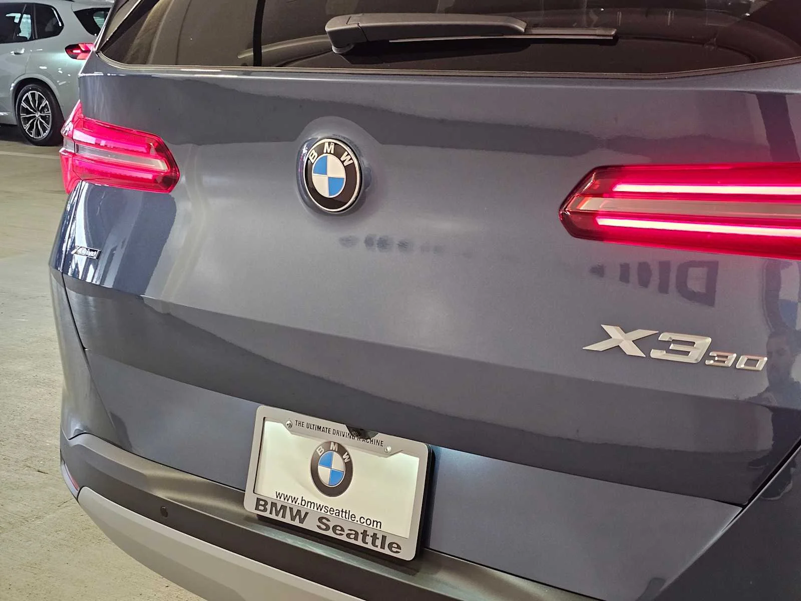 New 2026 Arctic Race Blue metallic BMW 30 xDrive image 7