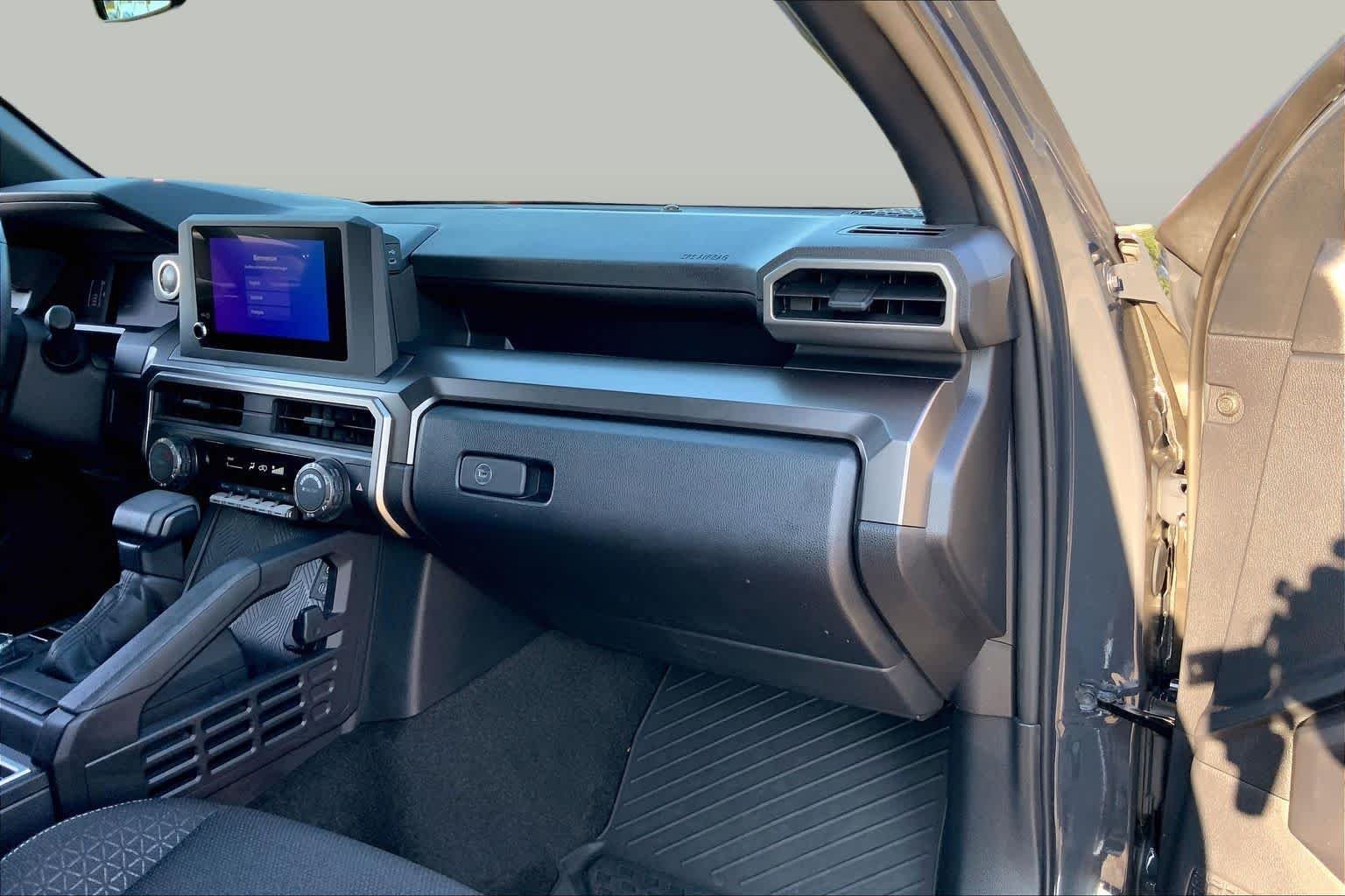 Used 2025 Underground Toyota SR5 image 18