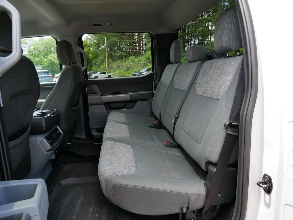 Used 2023 White Ford XLT image 11