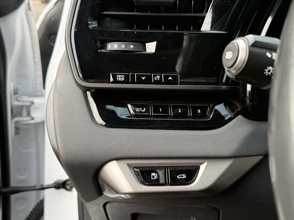 Used 2025 Ultra White Lexus 350h F SPORT Design image 16