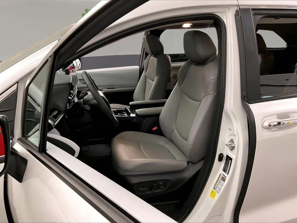 Certified Used 2025 Beige Toyota XLE image 29